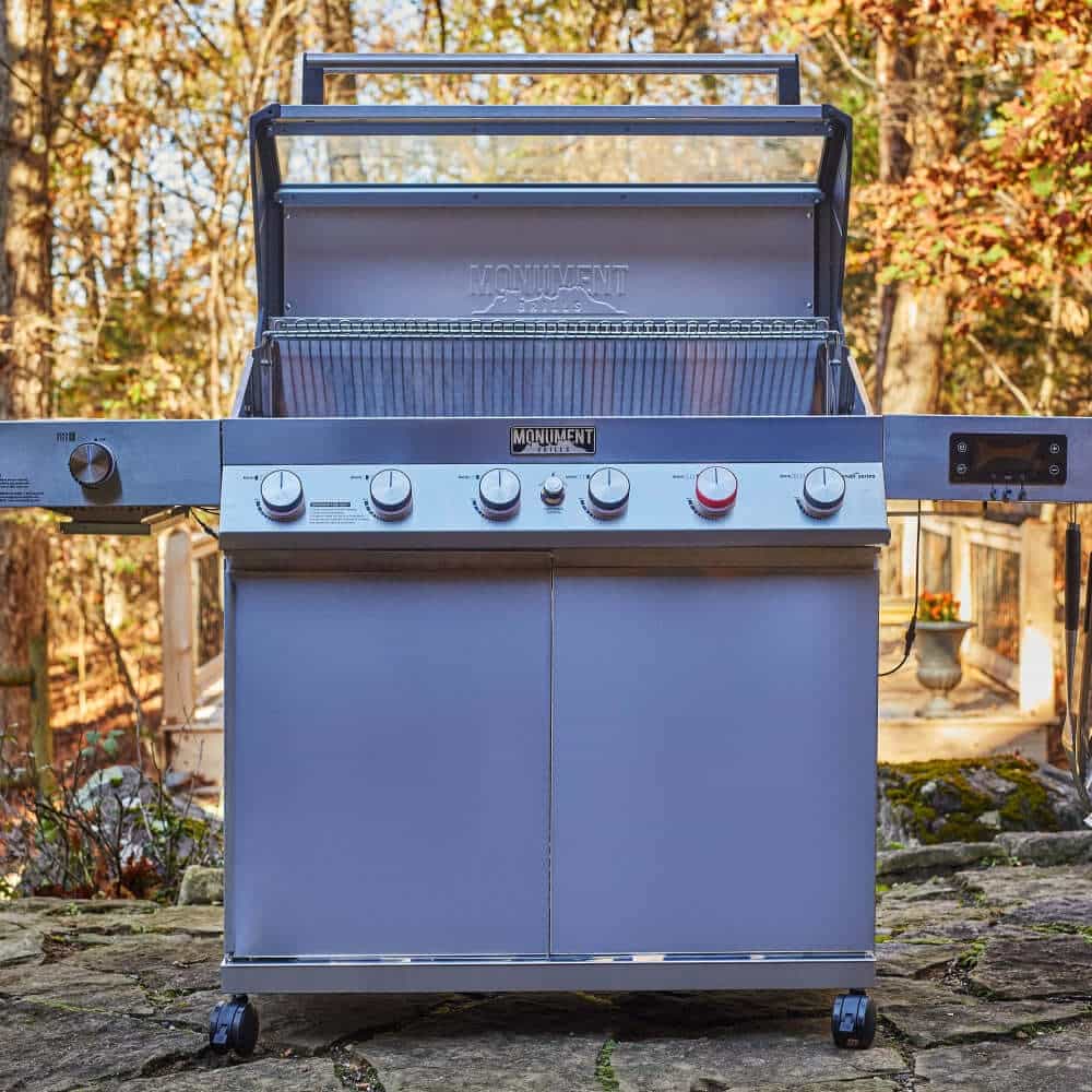 Denali 605Pro | Stainless Smart Propane Gas Grill