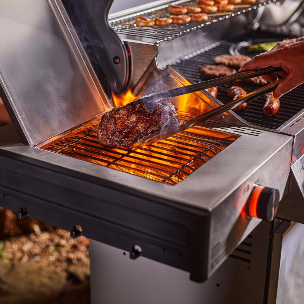 Denali 605Pro | Stainless Smart Propane Gas Grill